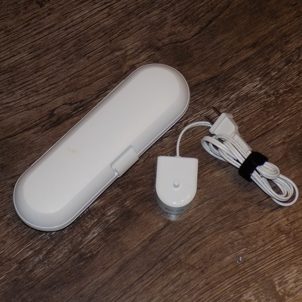 Philips Sonicare Rechargeable Electric‎ Toothbrush Pink Travel Case Charger
